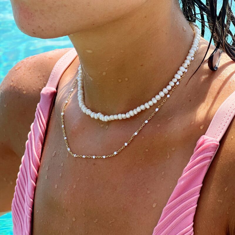Alternative view of White Beaded Choker